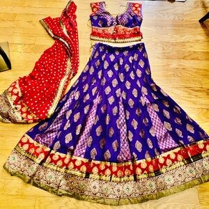 Traditional purple and Red indian/Pakistani 3 pcs lahenga set